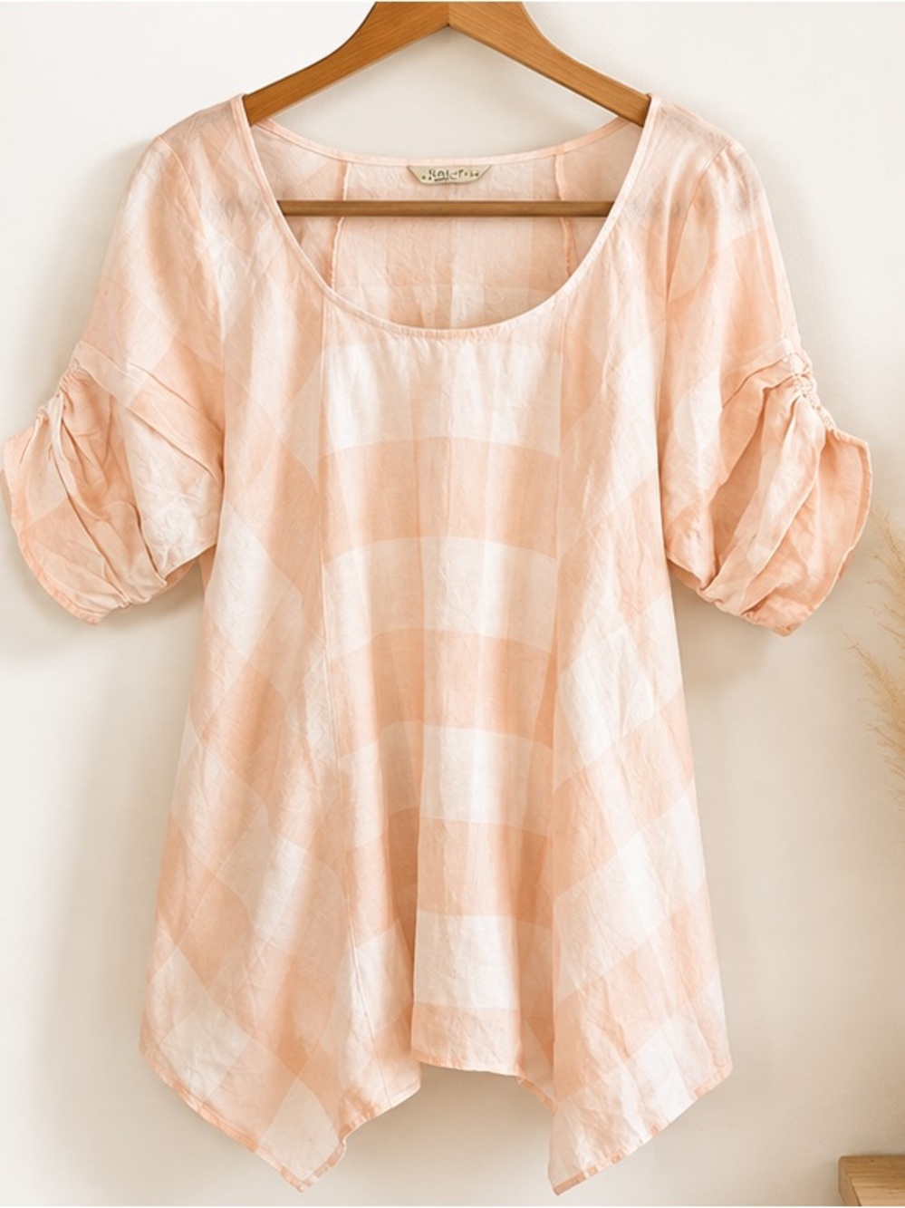Chalet 100% Linen Blouse Size L Blush Pink Plaid Balloon Sleeve Made USA